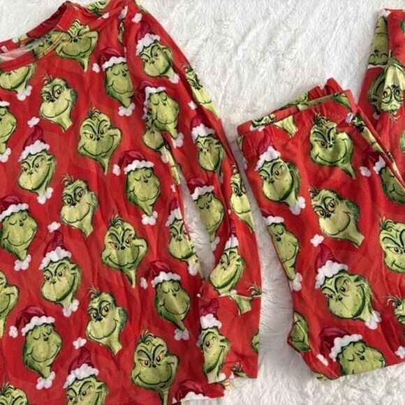 Posh Peanut X The Grinch Classic pajama Set 5/6
